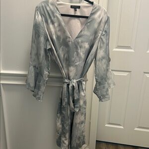 Banana Republic Gray Tie-Dye dress with Belt